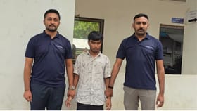అరే ఎలారా.. 18 ఏళ్లకే రూ.64 కోట్లు కాజేసిన కర్రాడు