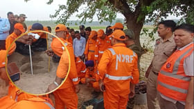 ఆడుకుంటూ వెళ్లి.. అనంత లోకాలకు..!
