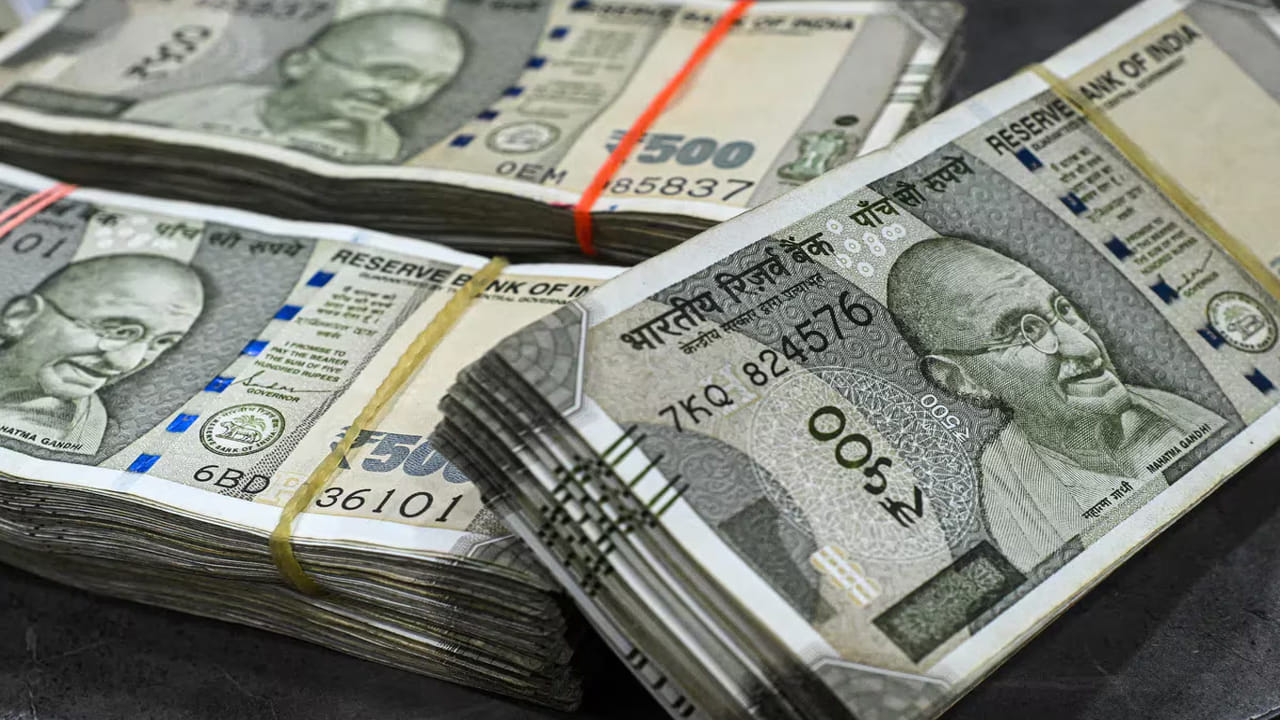 Business Ideas: రూ. 500 పెట్టుబడితో 8 బిజినెస్ ఐడియాలు.. ఇంట్లో నుంచే నెలకు వేలల్లో సంపాదన!