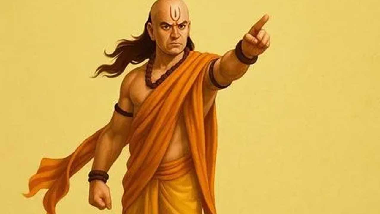 నోట్ : ఈ వార్తలలో ఇవ్వబడిన సమాచారం మత విశ్వాసాలపై ఆధారపడి ఉంది. పాఠకుల ఆసక్తి మేరకు.. పలువురు పండితుల సూచనలు, వారి తెలిపిన అంశాల ఆధారంగా అందించినవి మాత్రమే.. వీటిలో ఎలాంటి శాస్త్రీయ ఆధారాలు లేవని పాఠకులు గమనించాలి. టీవీ9 తెలుగు దీనిని ధృవీకరించలేదు