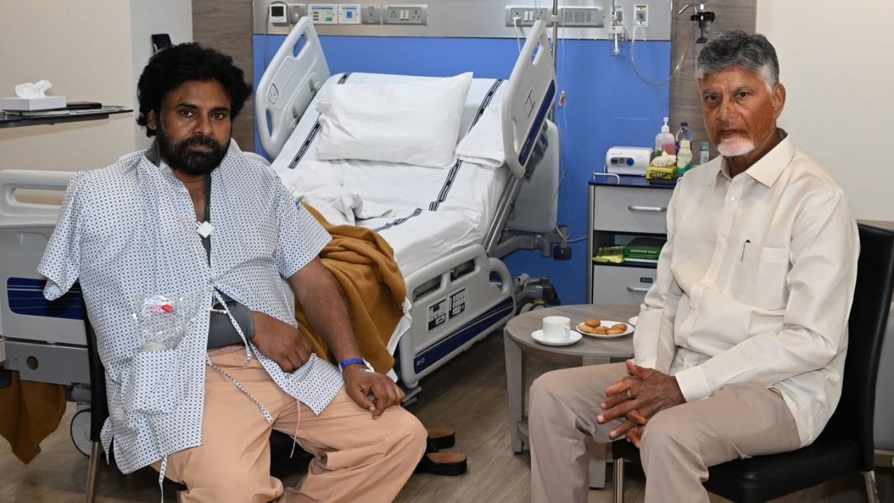 CM Chandrababu: ముంబయి ఆస్పత్రిలో డిప్యూటీ సీఎం పవన్ కళ్యాణ్‌ను పరామర్శించిన సీఎం చంద్రబాబు