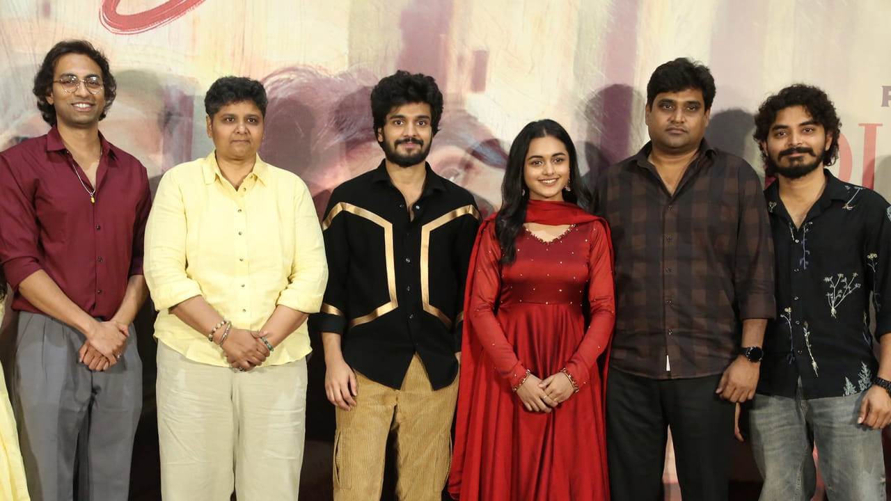 సాంకేతిక విభాగం విషయానికి వస్తే, దర్శకుడు కథను ఆసక్తికరంగా, వినోదాత్మకంగా నడిపించడంలో విజయవంతమయ్యాడు. కథనం మొదటి నుంచి చివరి వరకు ప్రేక్షకులను ఎంగేజ్ చేసేలా రూపొందించారు. సినిమాటోగ్రఫీ ప్రతి ఫ్రేమ్కు రిచ్ విజువల్ ఫీల్ను తీసుకొచ్చింది. పాటలు వినసొంపుగా ఉండటమే కాకుండా, తెరపై కూడా ఎంతో అందంగా ఆవిష్కరించారు. బ్యాక్గ్రౌండ్ స్కోర్ కీలక సన్నివేశాల భావోద్వేగాలను మరింత ఎలివేట్ చేస్తూ సినిమాకు మంచి బలంగా నిలిచింది. నిర్మాణ విలువలు ప్రతి ఫ్రేమ్లో కనిపించేలా ఉన్నాయి. మొత్తంగా నటీనటుల ప్రతిభ, దర్శకుడి టేకింగ్, సాంకేతిక నైపుణ్యం కలిసి ‘దీవానా’ను ఆకట్టుకునే చిత్రంగా నిలబెట్టాయి.
