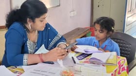 పేపర్లతో పనిలేదు.. ఇకపై ఆ విద్యార్థులకు యాప్‌ల ద్వారే పరీక్షలు