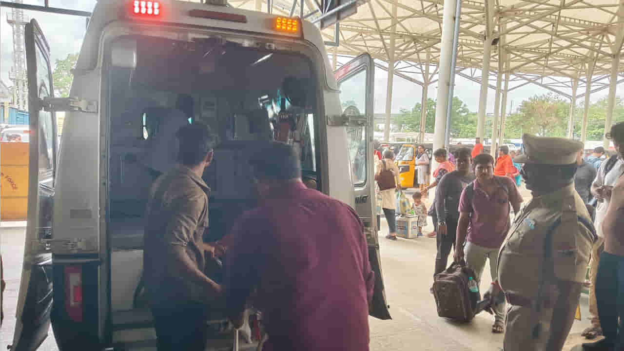 సికింద్రాబాద్ స్టేషన్లో కలకలం.. భార్య కళ్లెదుటే ప్రియురాలితో కలిసి భర్త ఆత్మహత్యాయత్నం..!
