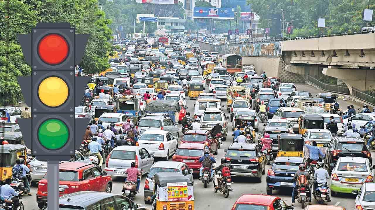 Hyderabad: వాహనదారులకు సూపర్ గుడ్న్యూస్.. ఇక ట్రాఫిక్లో వెయిట్ చేయాల్సిన పనిలేదు..