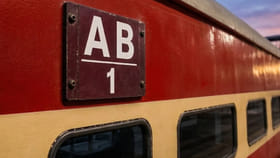 ట్రైన్లలో 'AB' కోచ్ ఎప్పుడైనా చూశారా?