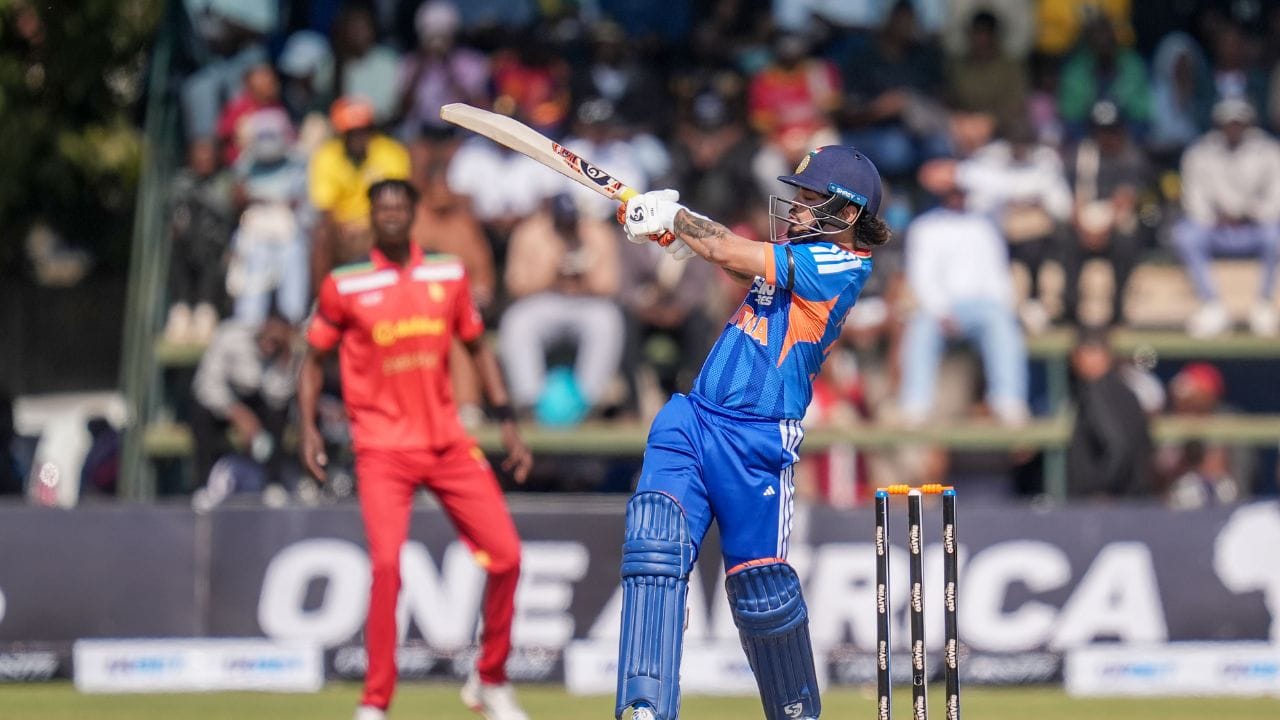 IND vs ZIM: హరారేలో ఛోటా ప్యాకెట్ విధ్వంసం.. శాంసన్ రికార్డ్కే ఎసరు పెట్టేశాడుగా..! IND vs ZIM: హరారేలో ఛోటా ప్యాకెట్ విధ్వంసం.. శాంసన్ రికార్డ్కే ఎసరు పెట్టేశాడుగా..!