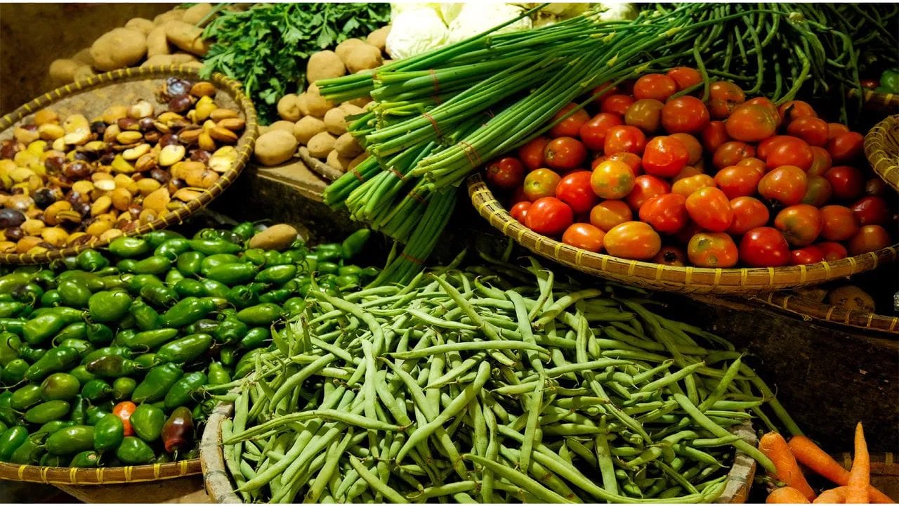 Vegetable Prices: సామాన్యులకు బిగ్ రిలీఫ్.. భారీగా తగ్గిన కూరగాయల ధరలు.. హైదరాబాద్ రేట్లు ఇవే!