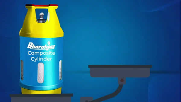 LPG Cylinder: గ్యాస్ ఎంత ఉందో బయటి నుంచే చూడొచ్చు.. సరికొత్త సిలిండర్ వచ్చేసింది!