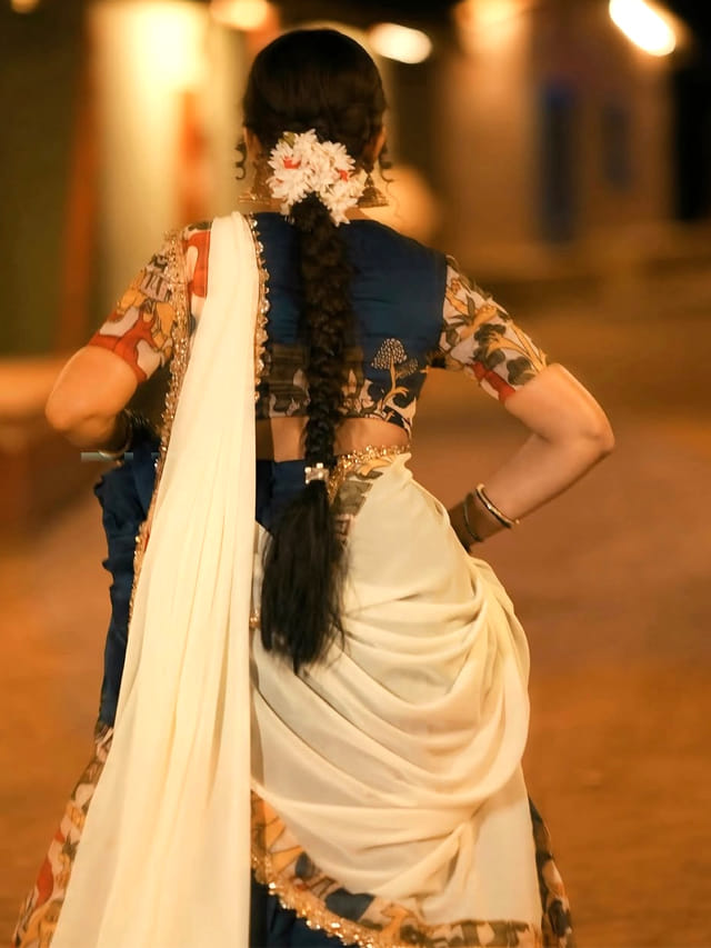 అప్పుడు బిగ్‏బాస్ ఛాన్స్ రిజెక్ట్ చేసింది..ఇప్పుడు హీరోయిన్‏గా క్రేజ్