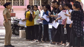 NEET 2026 అభ్యర్ధులకు చివరి అవకాశం.. మరికొన్ని గంటలే ఛాన్స్!
