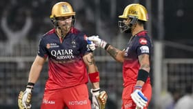 కోహ్లీ తలపై బంతితో కొట్టిన ఇంగ్లాండ్ స్టార్.. ఆ తర్వాత సీన్..