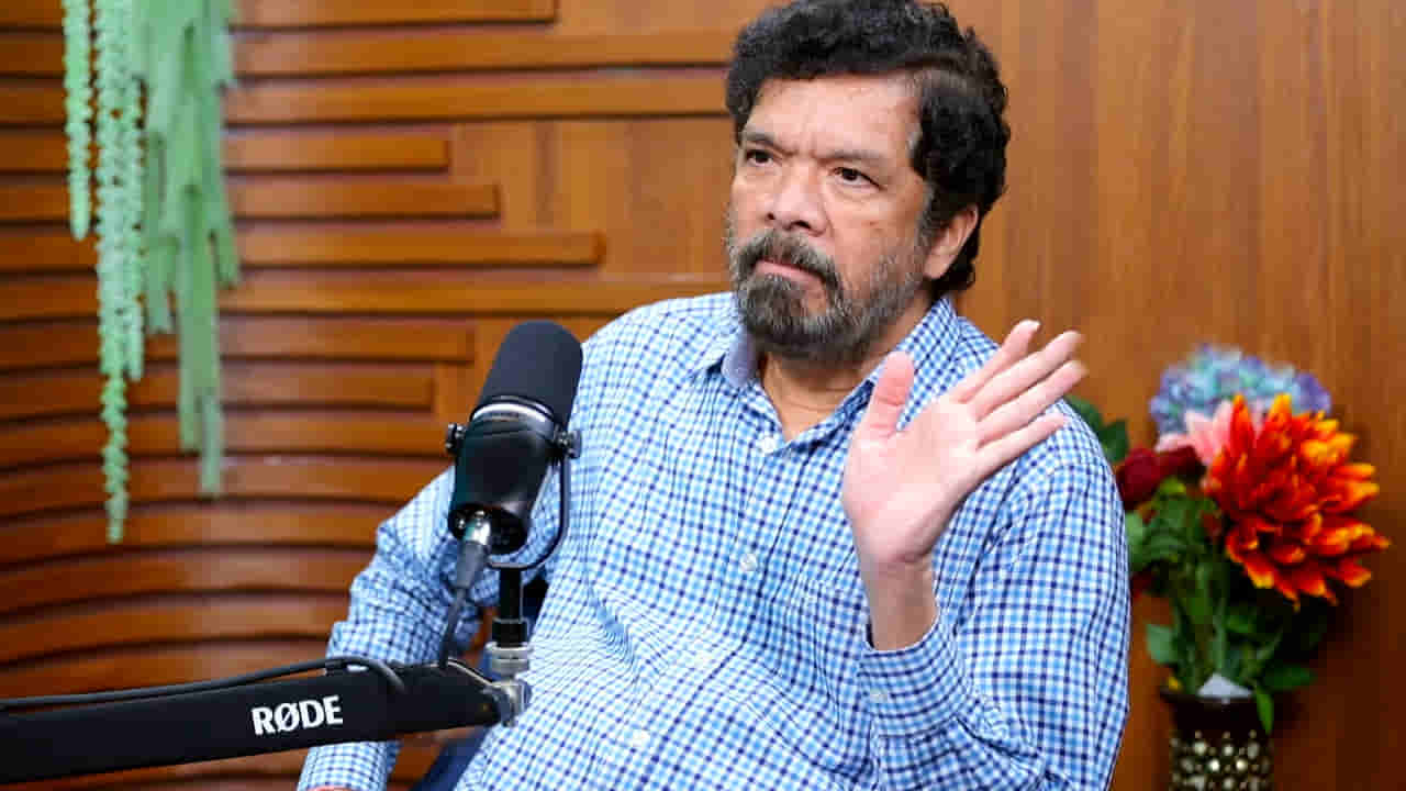 Tollywood : అతడు మాములోడు కాదు.. ఆ డైరెక్టర్కు ఉన్న తెలివి ఎవరికీ ఉండదు.. పోసాని కృష్ణమురళీ..