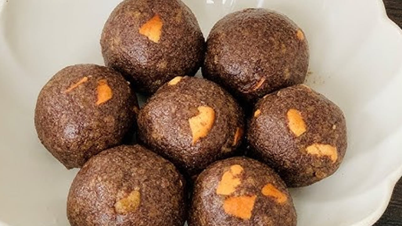 Ragi Laddulu 2