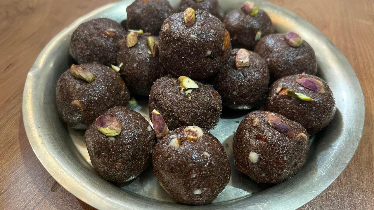 Ragi Laddulu 3
