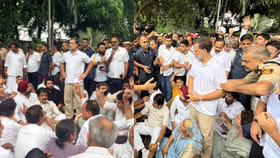 రాహుల్ గాంధీని అదుపులోకి తీసుకున్న పోలీసులు