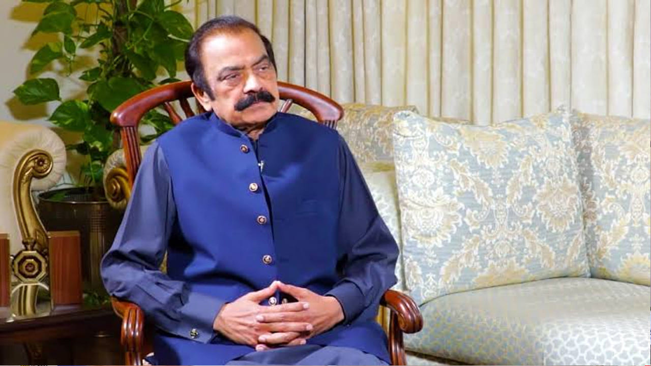 మోదీని తిట్టారు.. సువర్ణావకాశం పాడుచేసుకున్నారు! పాక్ ప్రధాని సలహాదారు సంచలన వ్యాఖ్యలు!