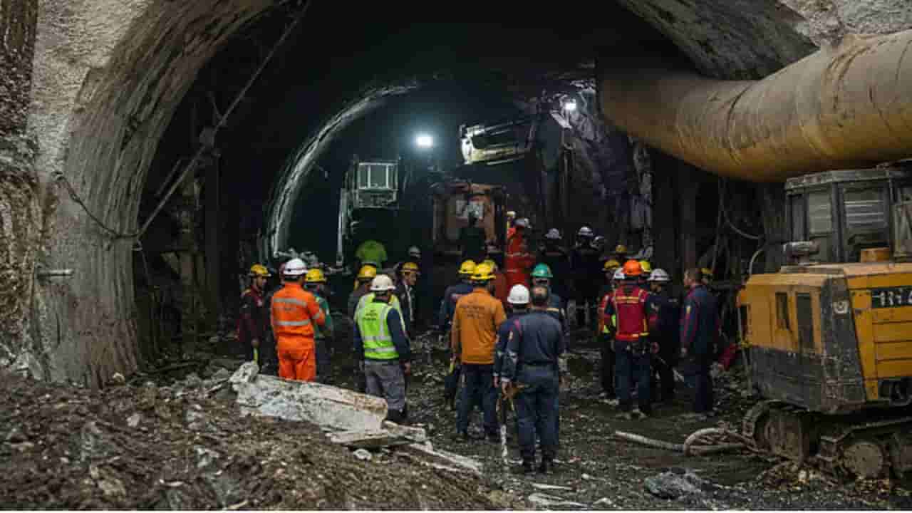 Sikkim Tunnel Tragedy: సిక్కింలో ఘోర ప్రమాదం.. టన్నెల్లో చిక్కుకొని ఏడుగురు కార్మికులు మృతి