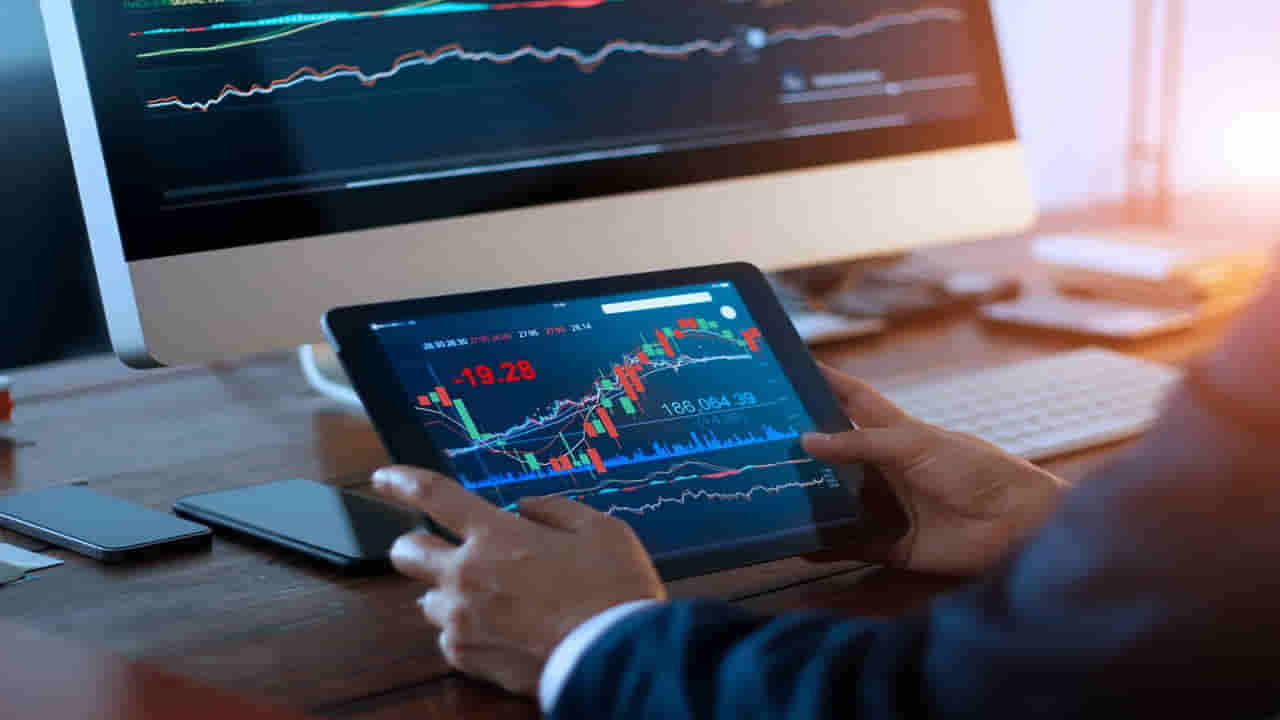 Stock Market: స్టాక్ మార్కెట్ ఒడిదుడుకులను తట్టుకోవడానికి హైబ్రిడ్ ఇటిఎఫ్లు ఎలా ఉపయోగపడతాయి?
