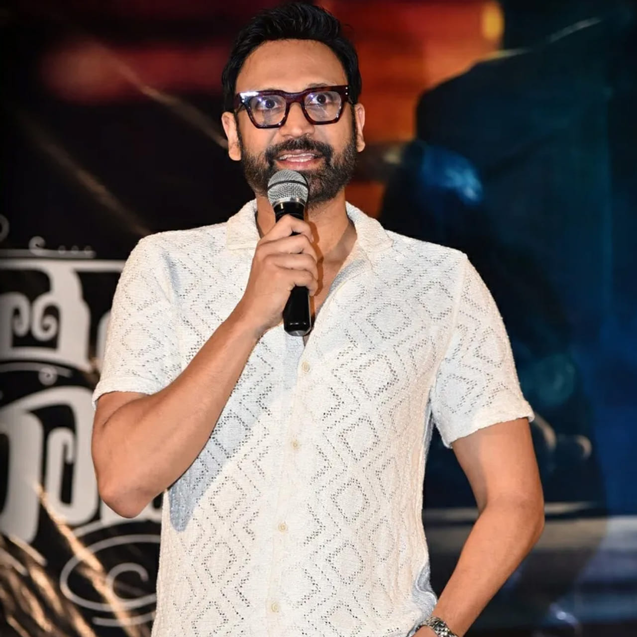 షూటింగ్స్ లేనప్పుడు ఆయన రోజువారీ జీవితం ఎలా ఉంటుంది, ఆయన ఫిట్నెస్ వెనుక ఉన్న రహస్యాలు ఏమిటో ఒక ఇంటర్వ్యూలో ఆయనే స్వయంగా పంచుకున్నారు. సుమంత్ తనకు ఉదయం వేళలంటే చాలా ఇష్టమని, తాను 'మార్నింగ్ పర్సన్' అని చెప్పారు. షూటింగ్ లేని రోజుల్లో ఉదయం 6:30 నుండి 7:30 గంటల మధ్యలో నిద్ర లేస్తారు. నిద్ర లేవగానే ఆయన చేసే మొదటి పని తనకోసం తానే స్వయంగా రెండు కప్పుల టీ తయారు చేసుకోవడం. ఆ టీలో పాలు, చక్కెర చాలా తక్కువగా ఉండేలా చూసుకుంటారు.