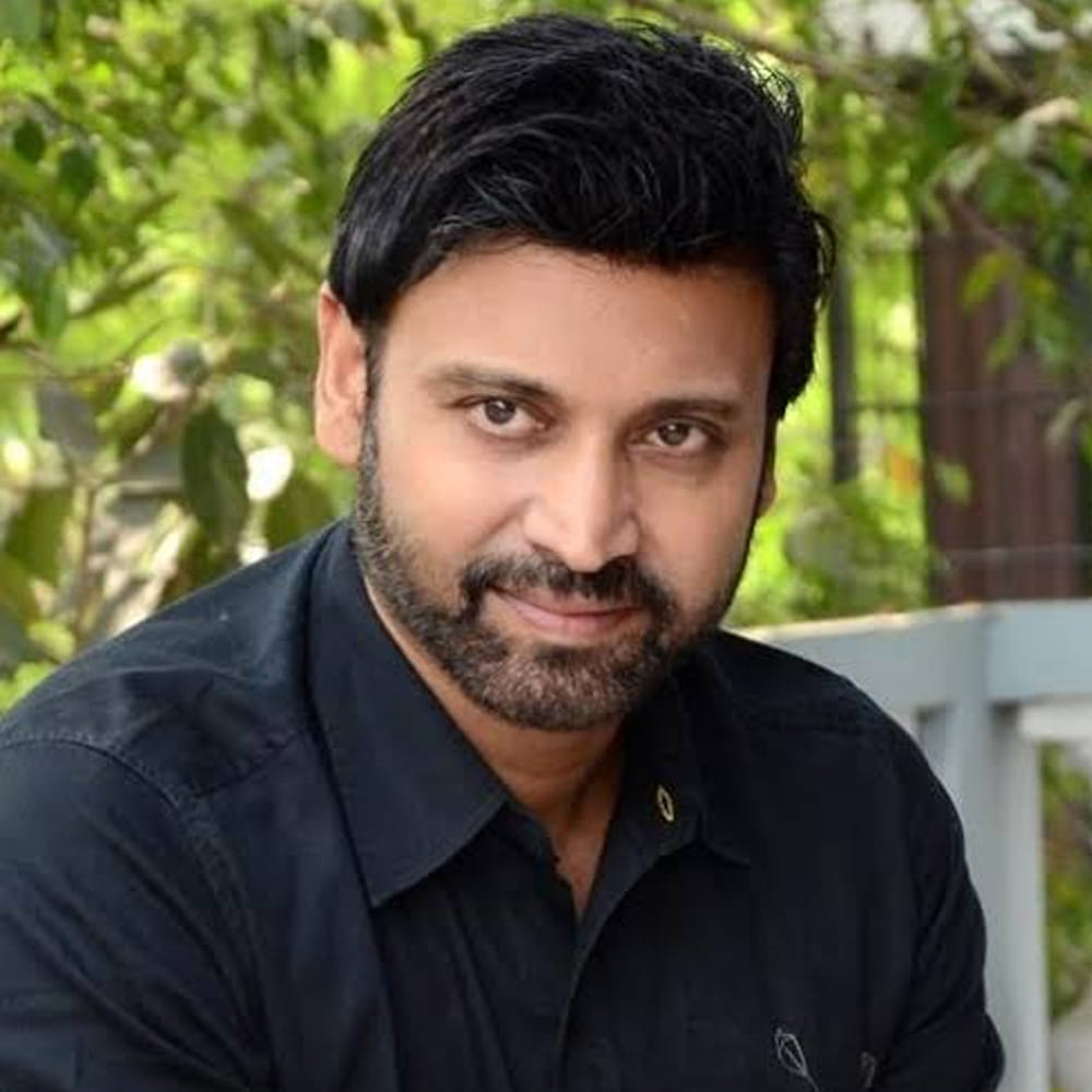 టీ కప్పుతో తన ఇంటి తోటలోకి వెళ్లి, ఎలాంటి ఆలోచనలు లేకుండా ప్రశాంతంగా మొక్కలను, ఆకులను చూస్తూ దాదాపు రెండు గంటల సమయం గడుపుతారు. కోవిడ్ లాక్డౌన్ సమయం నుండి ఆయనకు ఈ గార్డెనింగ్ హాబీగా మారిందని, ఇది తన తాతగారైన అక్కినేని నాగేశ్వరరావు గారి నుండి వచ్చి ఉండవచ్చని సుమంత్ గుర్తుచేసుకున్నారు.