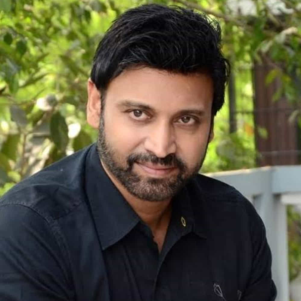 టీ కప్పుతో తన ఇంటి తోటలోకి వెళ్లి, ఎలాంటి ఆలోచనలు లేకుండా ప్రశాంతంగా మొక్కలను, ఆకులను చూస్తూ దాదాపు రెండు గంటల సమయం గడుపుతారు. కోవిడ్ లాక్‌డౌన్ సమయం నుండి ఆయనకు ఈ గార్డెనింగ్ హాబీగా మారిందని, ఇది తన తాతగారైన అక్కినేని నాగేశ్వరరావు గారి నుండి వచ్చి ఉండవచ్చని సుమంత్ గుర్తుచేసుకున్నారు.
