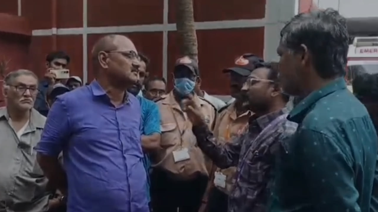 Vizianagaram: ప్రభుత్వ ఆసుపత్రిలో ఏఎస్సై వీరంగం.. ల్యాబ్ అసిస్టెంట్పై దాడి