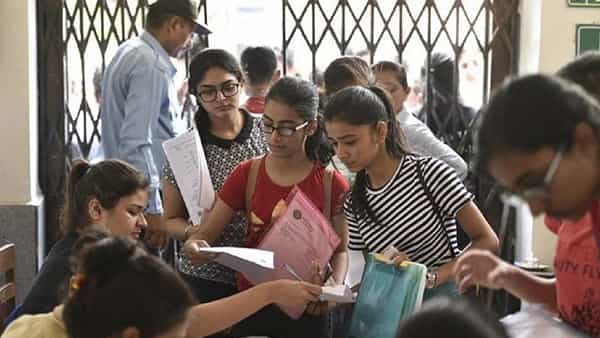 AP EAPCET 2026 కౌన్సెలింగ్ తొలి విడతలో లక్షకు పైగా సీట్లు భర్తీ.. ప్రైవేటు వర్సిటీలదే జోరు