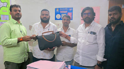 ఆటో డ్రైవర్ నిజాయితీకి సలాం!