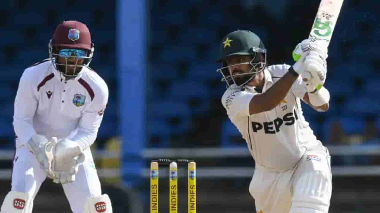 PAK vs WI: బాబర్ అజామ్ సరికొత్త రికార్డ్.. ఆ దిగ్గజాన్ని వెనక్కి నెట్టిన పాక్ కెప్టెన్..!
