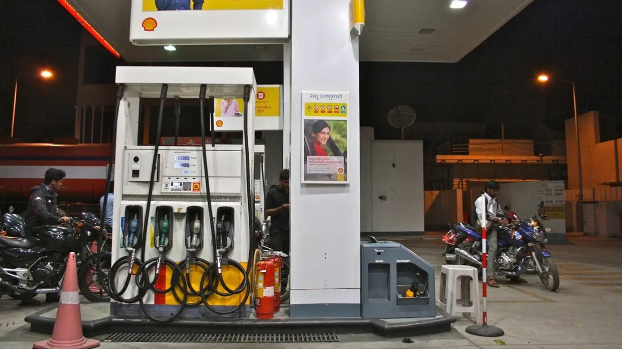 Best Time To Fill Petrol In Vehicle