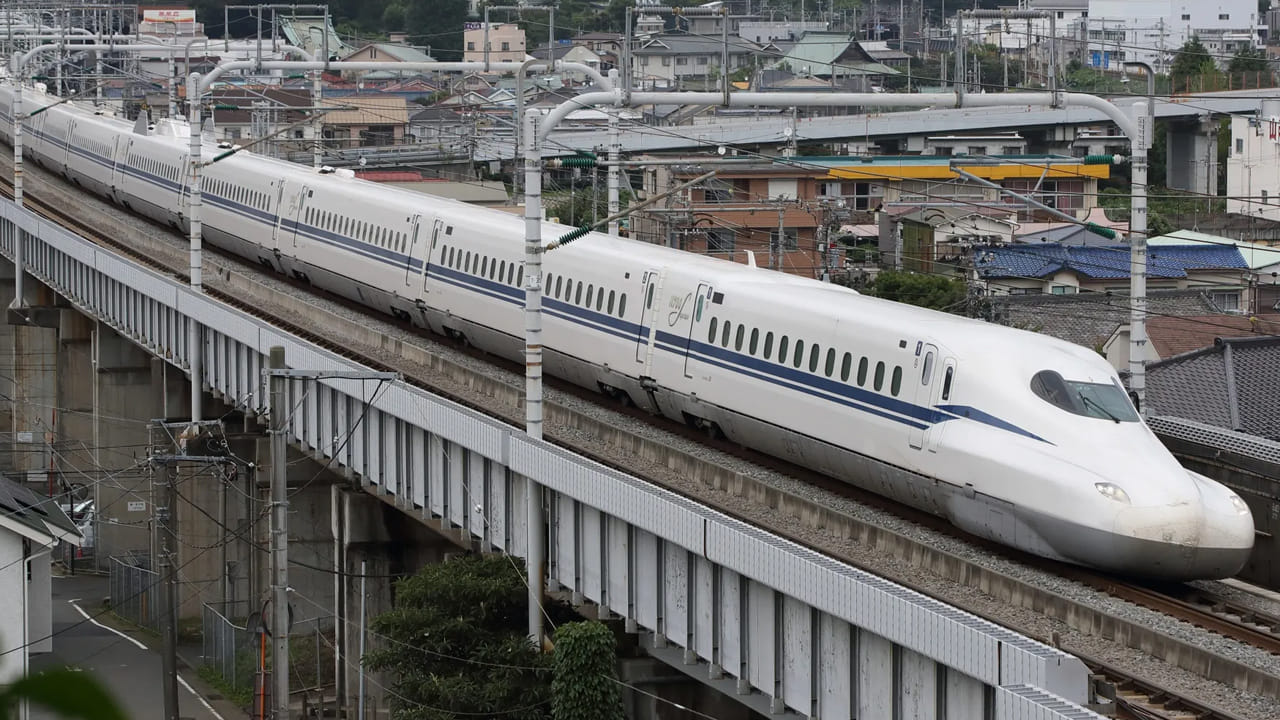 Bullet Train 4
