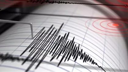 చైనా-నేపాల్ సరిహద్దుల్లో భారీ భూకంపం
