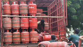 LPG Gas: బిగ్‌ అలర్ట్‌.. ఆగస్ట్‌ 16 లోపు ఈ పని చేయకుంటే గ్యాస్‌ సిలిండర్‌ బుక్‌ చేసుకోలేరు..!
