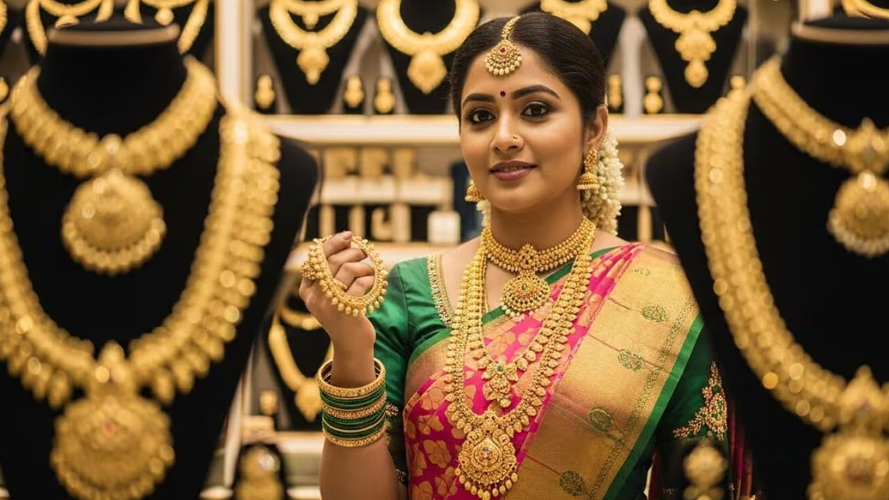 బంగారం ధరలు గత వారంలో భారీగా పెరిగాయి. అంతర్జాతీయంగా అమెరికా-ఇరాన్ మధ్య ఉద్రిక్తతలు కొనసాగుతుండటం, రష్యా-ఉక్రెయిన్ మధ్య ఘర్షణలు మళ్లీ మొదలుకావడంతో గోల్డ్ రేట్లపై తీవ్ర ప్రభావం పడుతుంది. ఇక అమెరికా ఆర్ధిక గణాంకాలు బలహీనపడటం, యూఎస్ ఫెడ్ రిజర్వ్ బ్యాంక్ వడ్డీ రేట్లు స్థిరంగా ఉంటాయనే అంచనాలు వెలువడంతో గోల్డ్ రేట్లలో ఊహించని మార్పులు చోటుచేసుకున్నాయి. గత వారంలో బంగారం ధరలు ఎలా ఉన్నాయంటే..