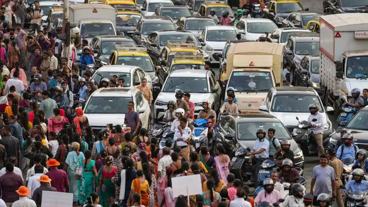 Hyderabad: హైదరాబాద్ ట్రాఫిక్ కష్టాలకు చెక్.. జీహెచ్ఎంసీ మాస్టర్ ప్లాన్ మామూలుగా లేదుగా..