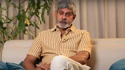 శోభనం సీన్ చేసేటప్పుడు ఆ హీరోయిన్ బోరున ఏడ్చేసింది..