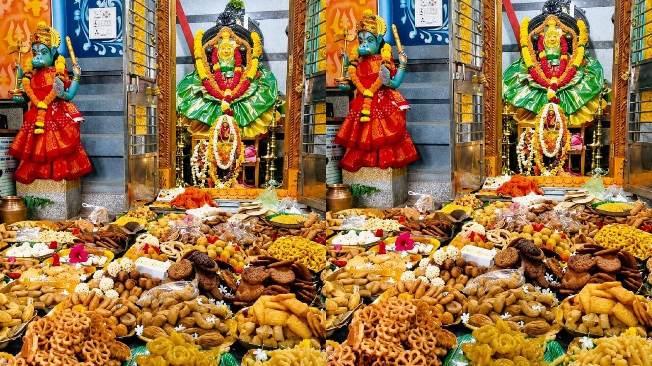 108 రకాల పిండి వంటలతో కురుపాం పైడిమారమ్మ అమ్మవారికి శ్రావణమాసం సారె