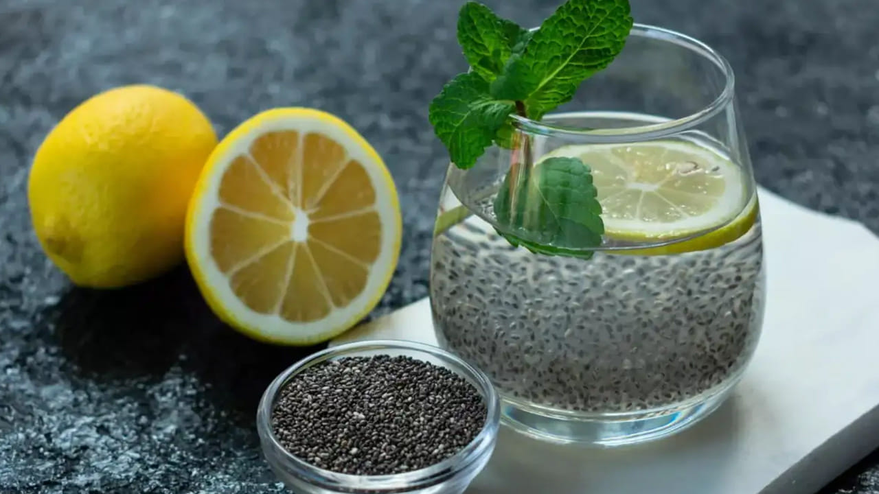 Lemon Water And Chia Seeds