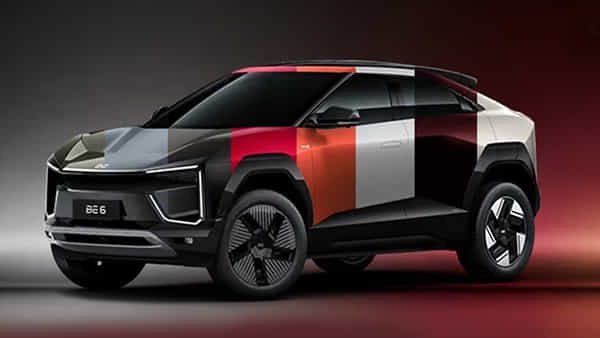 Mahindra EV: మహీంద్రా నుంచి సరికొత్త ఈవీ.. రేంజ్ 683.. పవర్ఫుల్ ఫీచర్స్.. ధర ఎంతంటే..!