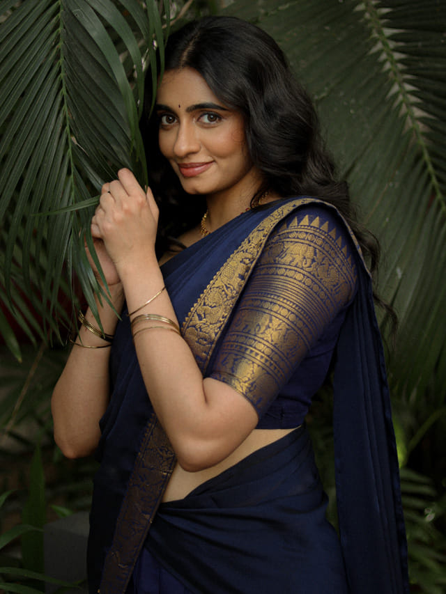 క్యూట్ అందాలతో కుర్రకారు మనసు దోచుకుంటున్న వన్నెల దొరసాని