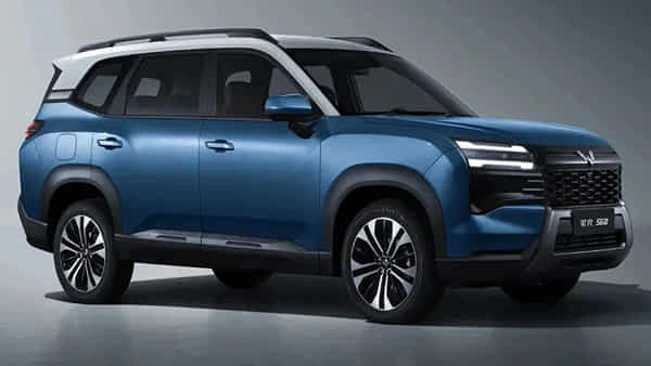 MG Hector Hawk: మైలేజీలో రారాజు.. ఒక్కసారి ఛార్జింగ్తో 530 రేంజ్.. పవర్ఫుల్ కారు!