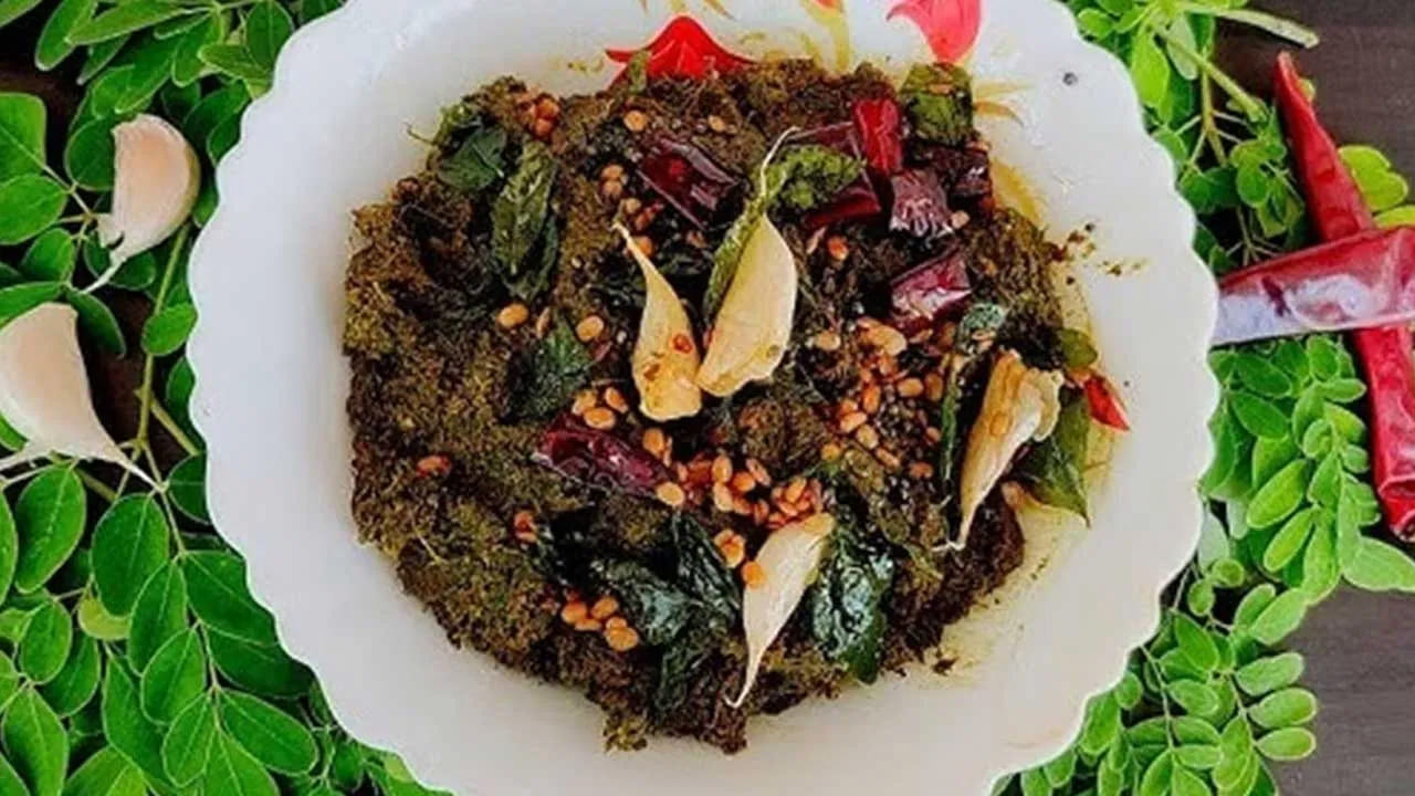 Munagaku Roti Pachadi (2)