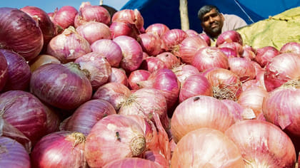 మళ్లీ పెరిగిన ఉల్లిపాయల ధరలు.. ఇప్పుడు కిలో ఎంతంటే..?