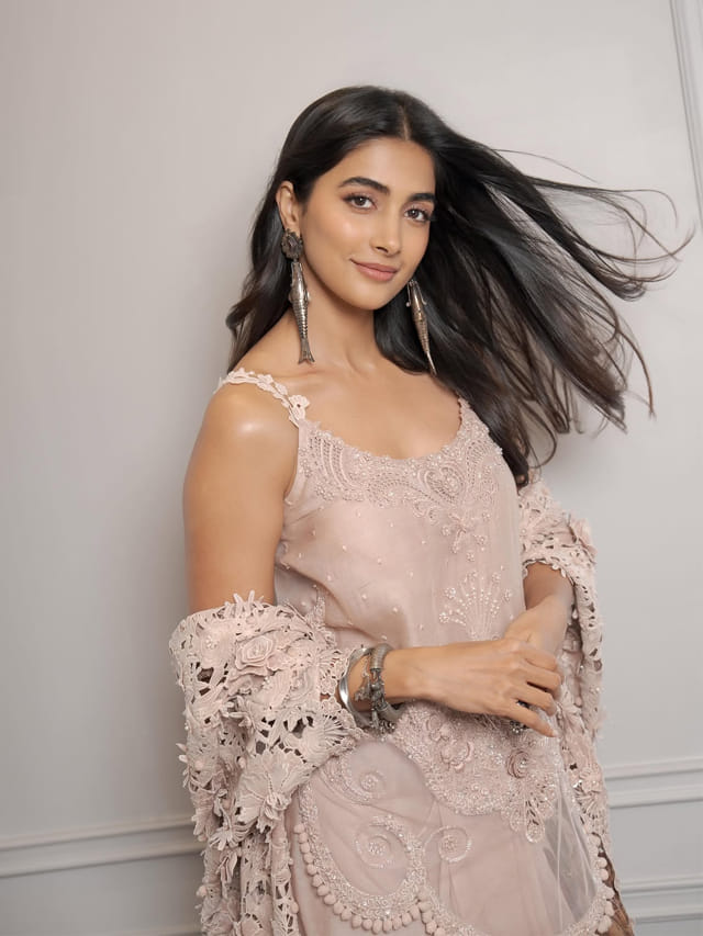పెళ్లి పీటలెక్కబోతున్న పూజా హెగ్డే.. నెట్టింట రూమర్స్ వైరల్..