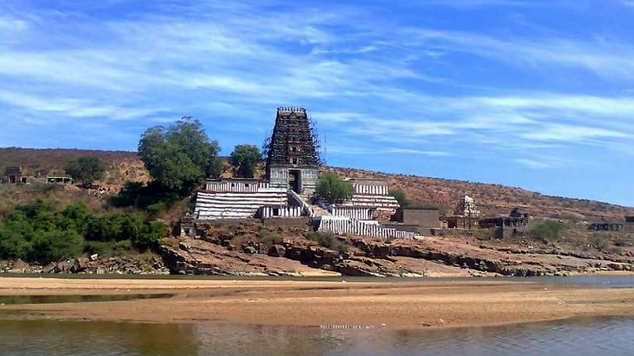 Pushpa Giri 5