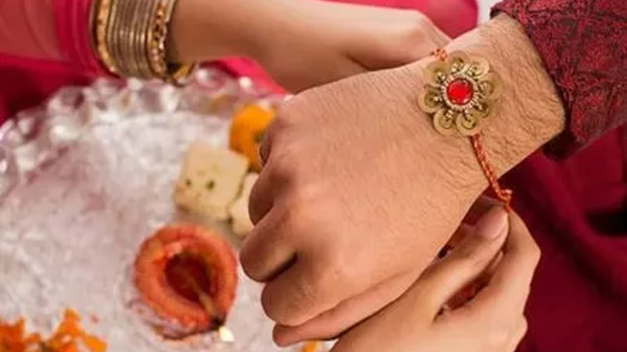 Rakhi 2