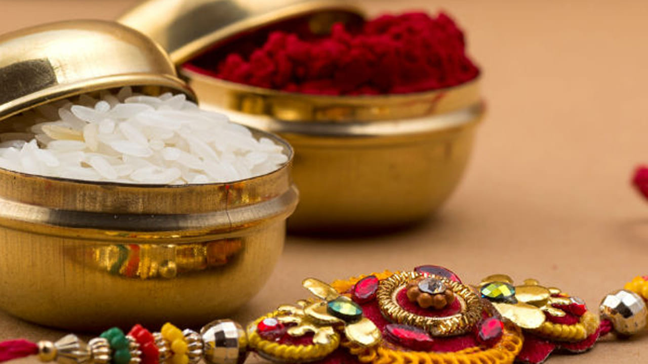 Rakhi 5