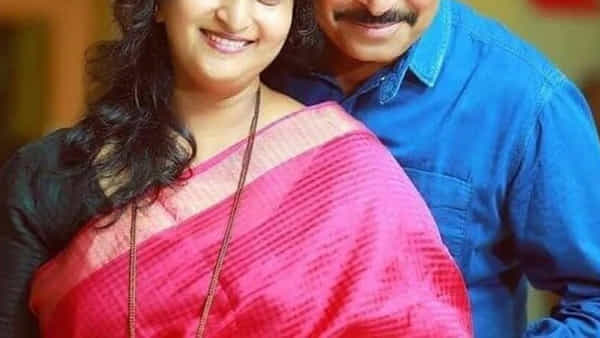 Tollywood : మీ అమ్మాయా అని ఎగతాళి చేశారు.. భార్యతో ఏజ్ గ్యాప్పై టాలీవుడ్ విలన్ రియాక్షన్..