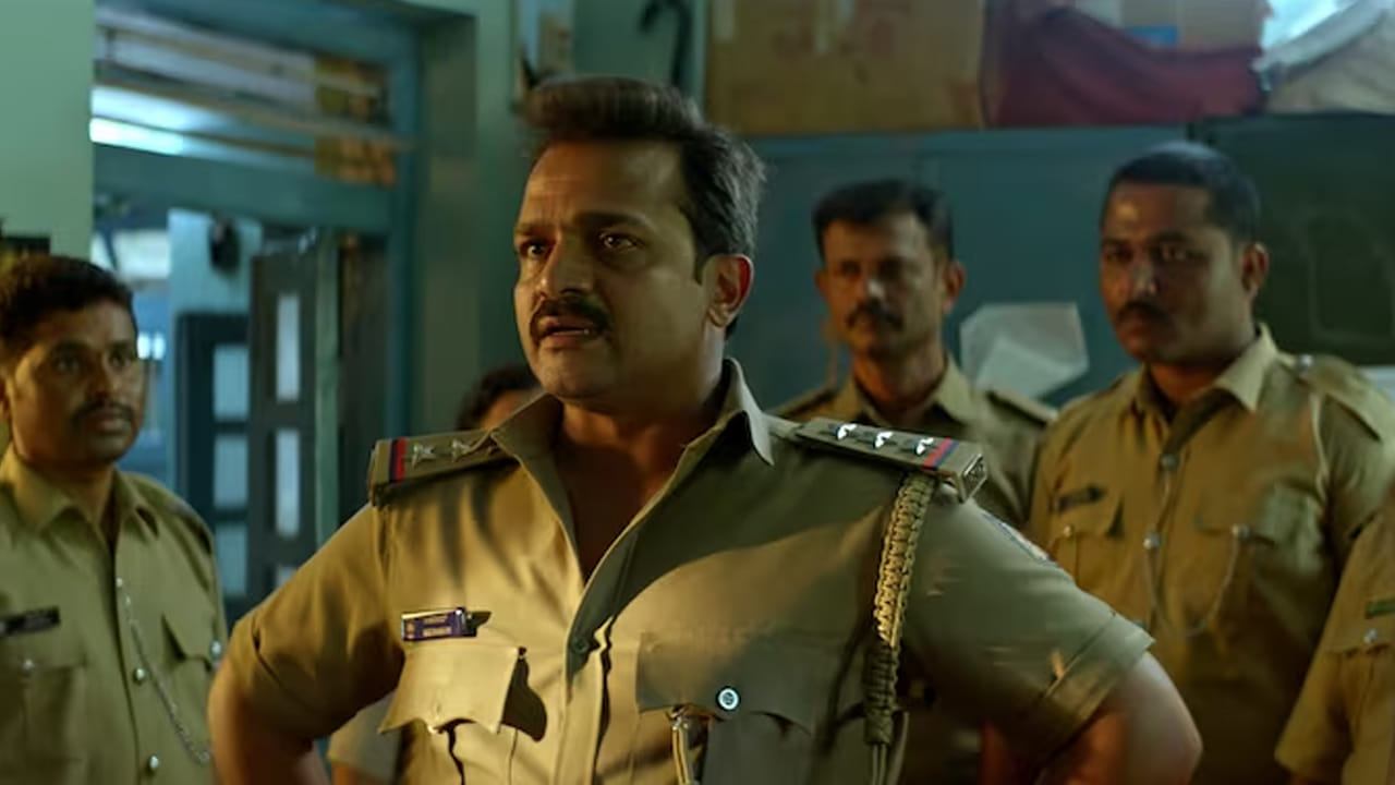 ఒక గ్రామంలో, ప్రధానంగా 40 నుండి 50 ఏళ్ల మధ్య వయసున్న వారు దారుణంగా హత్య చేయబడతారు. తన ప్రతిష్టను కాపాడుకోవాలనుకునే ఒక పోలీస్ అధికారి ఈ నేరాలను దర్యాప్తు చేస్తాడు. ఒక చిన్న గ్రామంలో జరిగే రహస్యమైన , భయంకరమైన హత్యల చుట్టూ ఈ సినిమా కథ తిరుగుతుంది. ఈ నేరాలపై దర్యాప్తు చేస్తుండగా, అతనికి ఒక వింత ఫిర్యాదు అందుతుంది. ఒక మధ్య వయస్కుడు పోలీసుల వద్దకు వచ్చి, తన కుమార్తెను ఒక అబ్బాయి వేధిస్తున్నాడని ఫిర్యాదు చేస్తాడు.